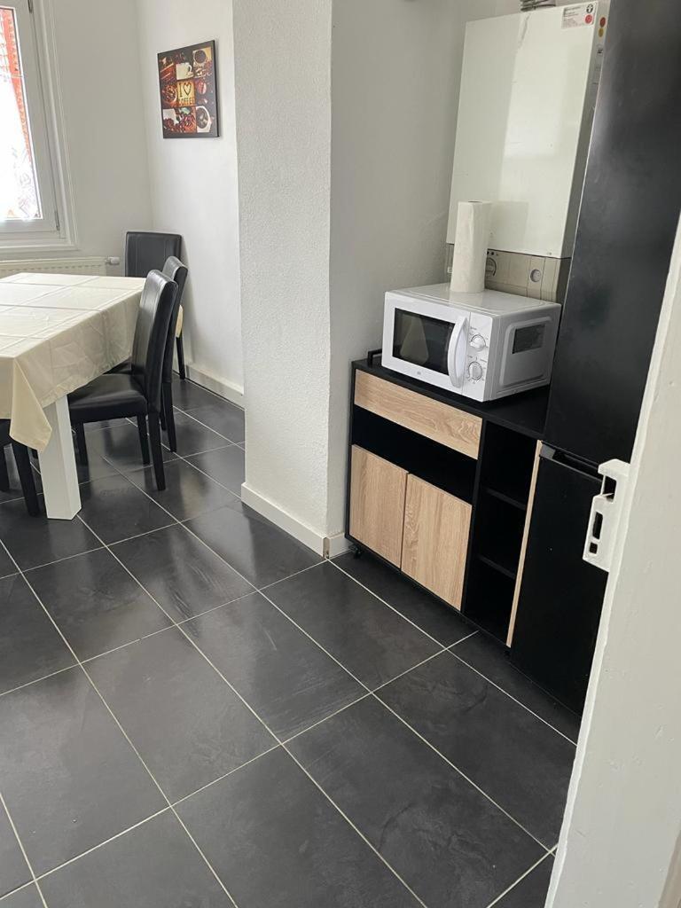Calwer Höfle Marktplatz - Firmen, Handwerker, Monteure Willkommen Apartment