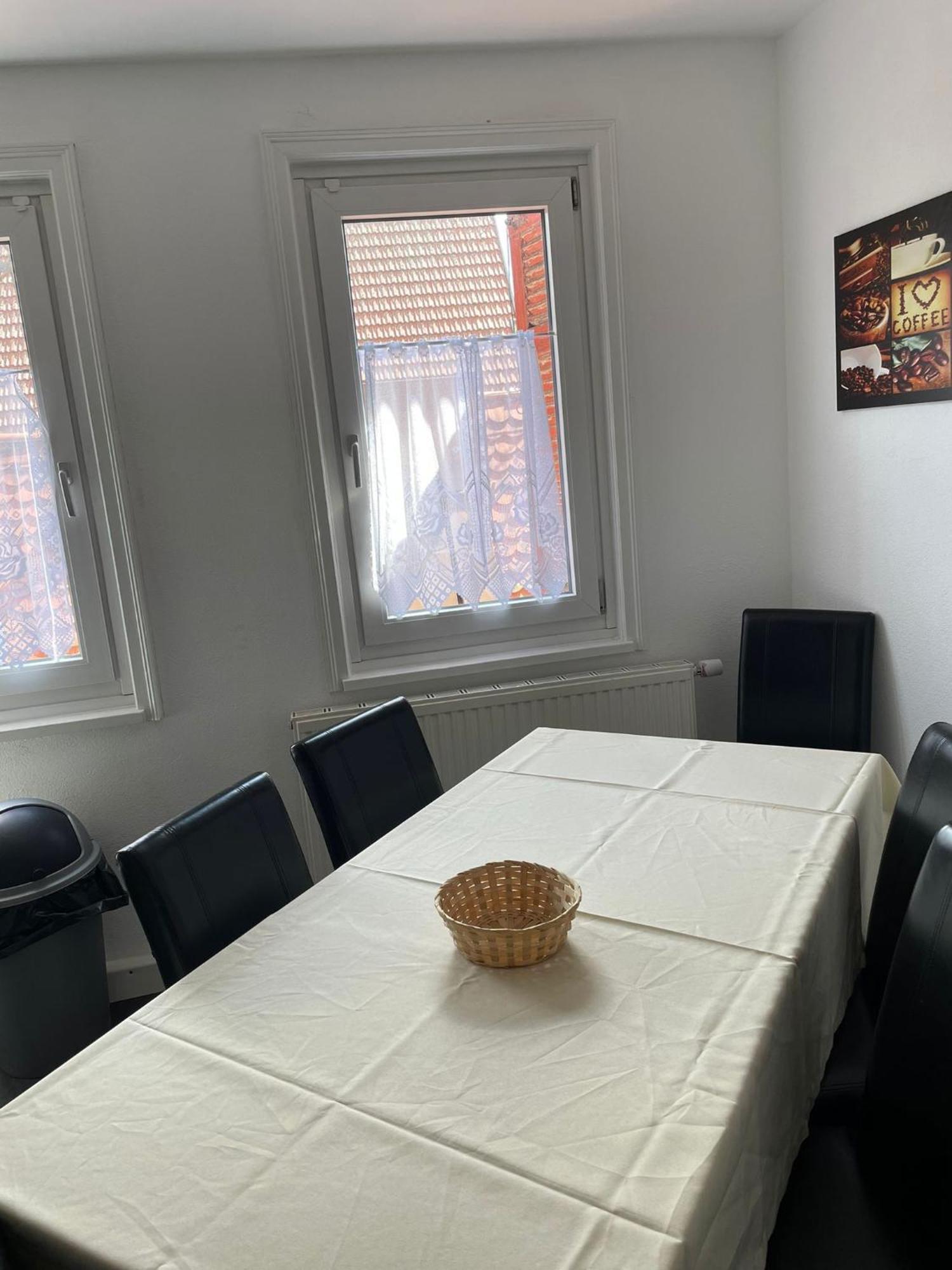 Calwer Höfle Marktplatz - Firmen, Handwerker, Monteure Willkommen Apartment *