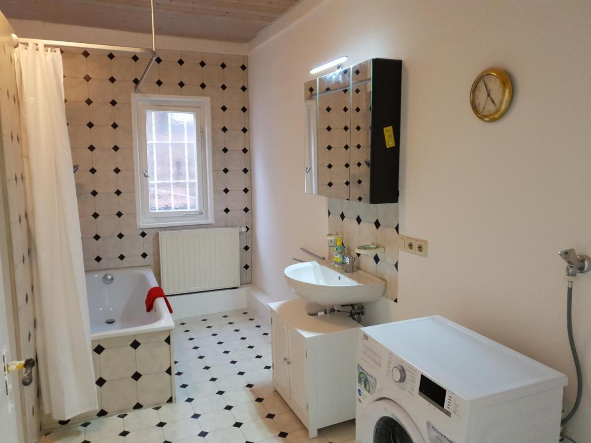 Calwer Höfle Marktplatz - Firmen, Handwerker, Monteure Willkommen Apartment Calw